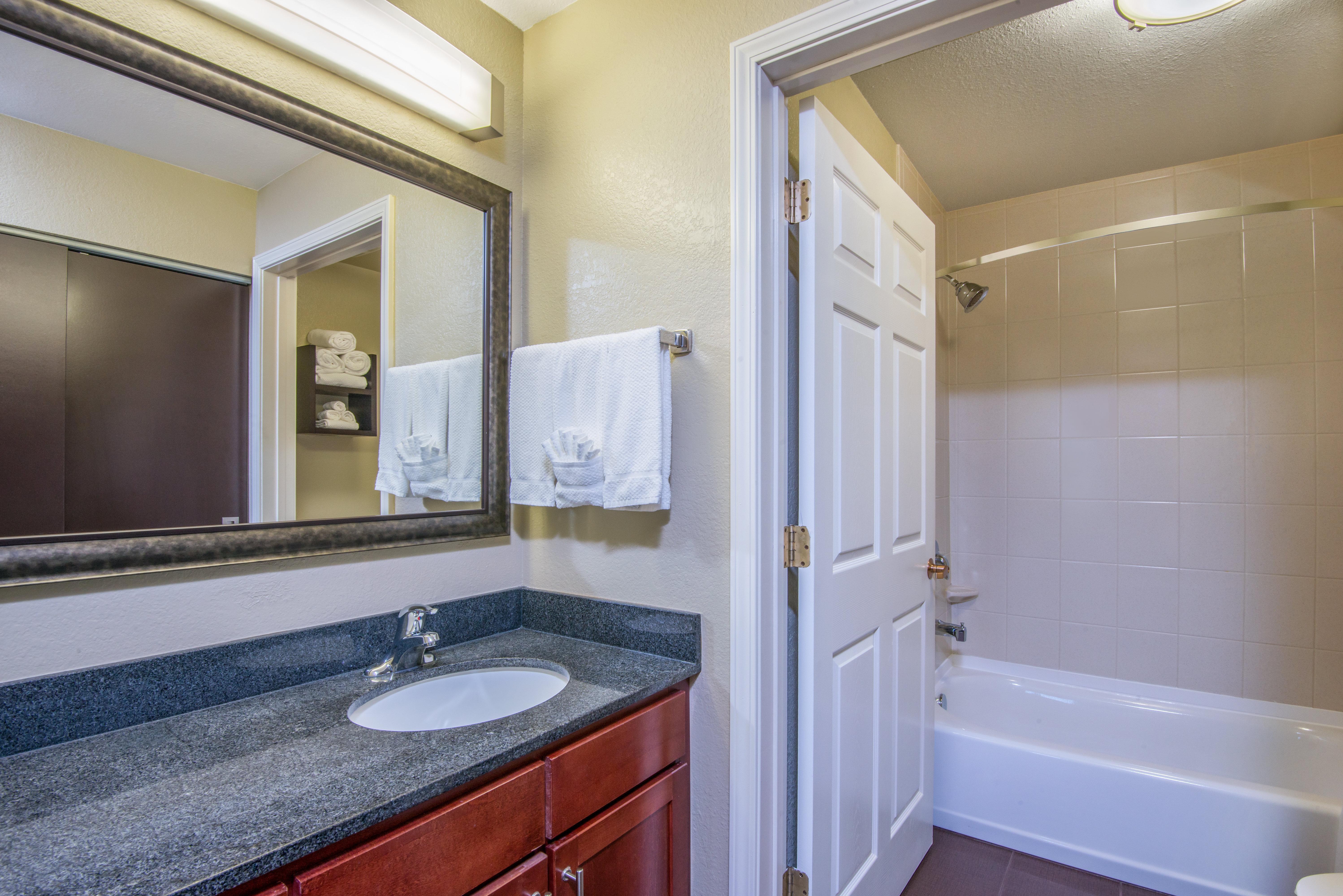 Staybridge Suites Allentown West Fogelsville Ngoại thất bức ảnh